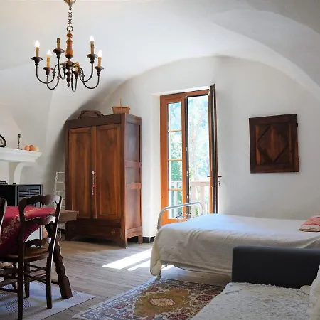 Maison Le Lauzet-Ubaye, 9 Pieces, 18 Personnes - Fr-1-165A-106 بيت للعطل