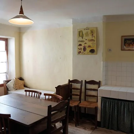 Maison Le Lauzet-Ubaye, 9 Pieces, 18 Personnes - Fr-1-165A-106 بيت للعطل